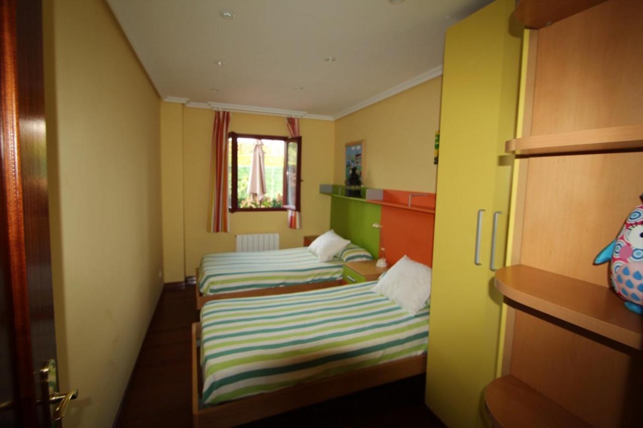 Apartamento En Complejo Residencial Rovacias Comillas Εξωτερικό φωτογραφία