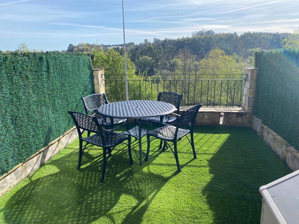 Apartamento En Complejo Residencial Rovacias Comillas Εξωτερικό φωτογραφία